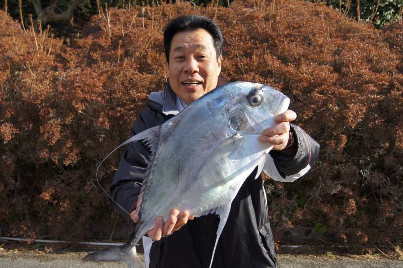 4キロの【糸引鰺（イトヒキアジ）】ゲット！！