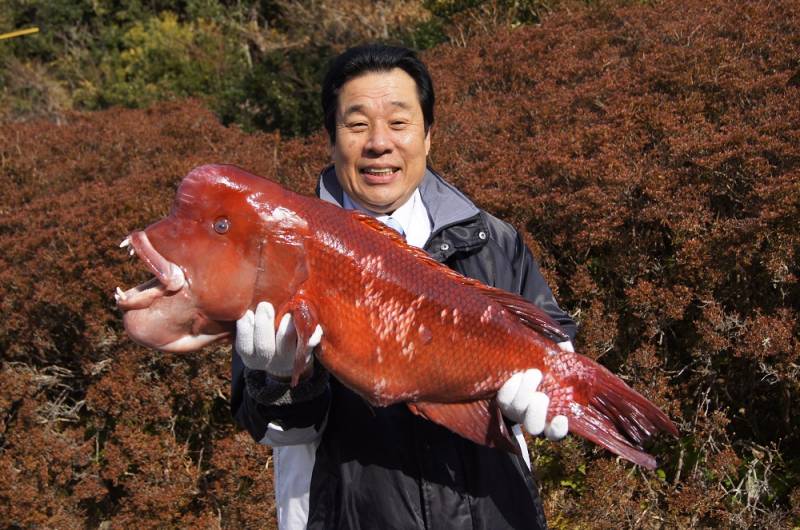 重い！と中西総料理長